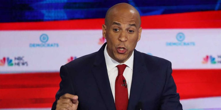 A Personal Speech About Gun Control Gives Cory Booker The Spotlight
