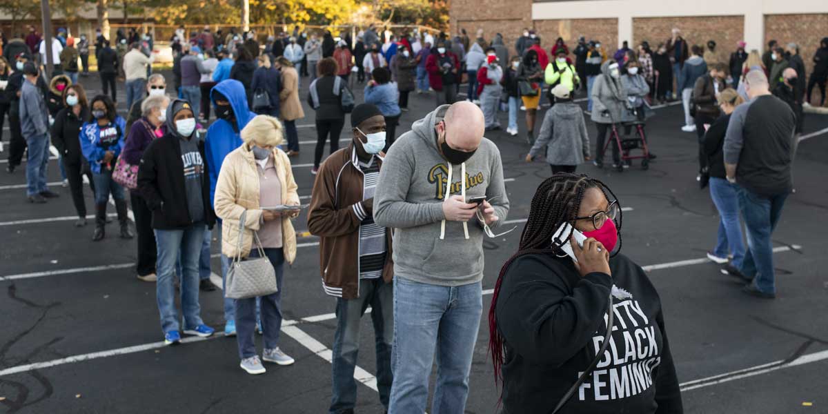 Voters in line to vote.